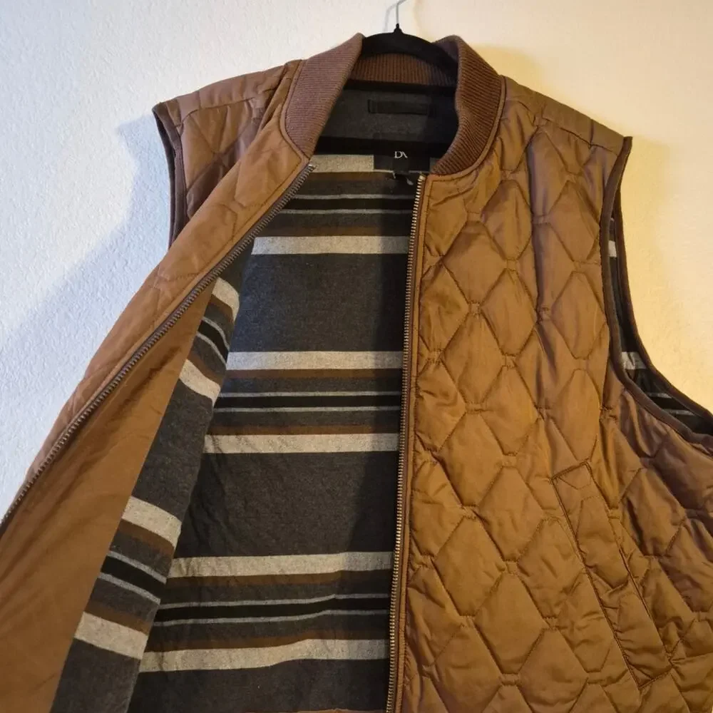 Banana Republic Luis Quilted Vest in Brown